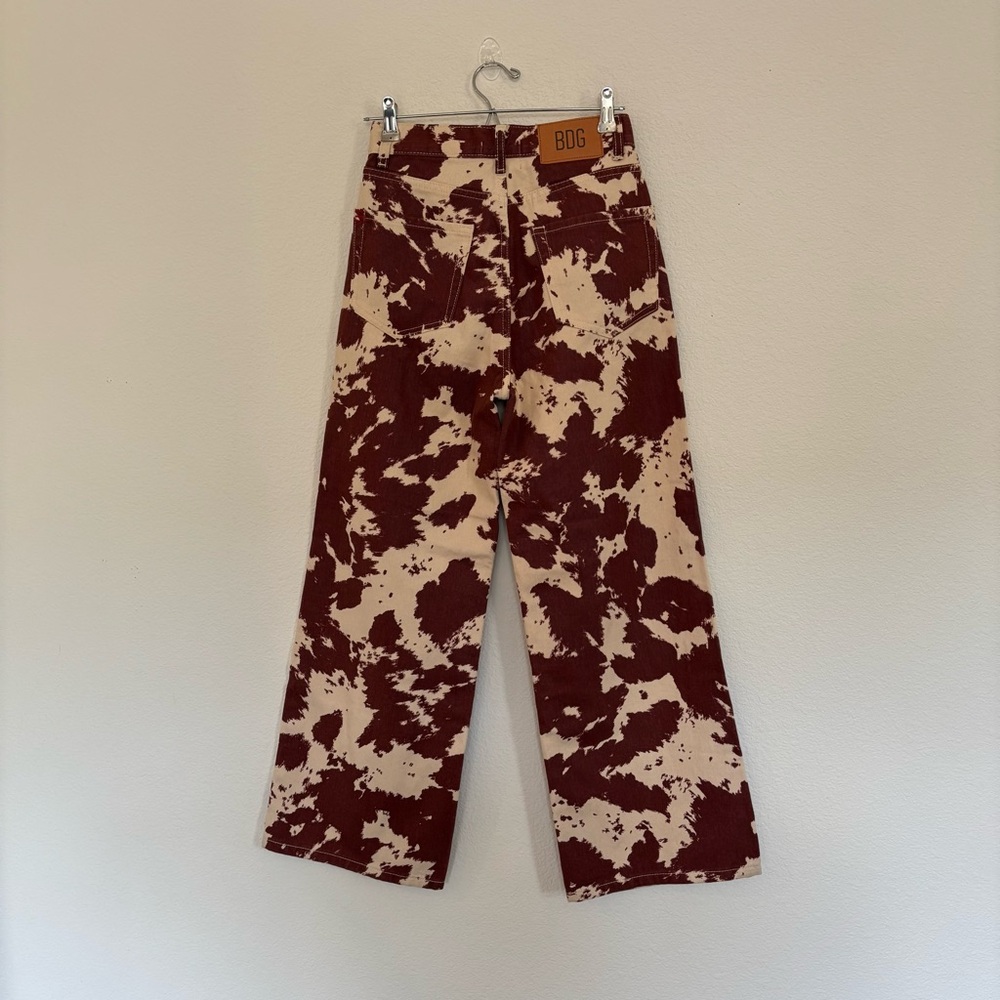 BDG Urban Outfitters High & Wide Jean Cow Print - Picture 6 of 8